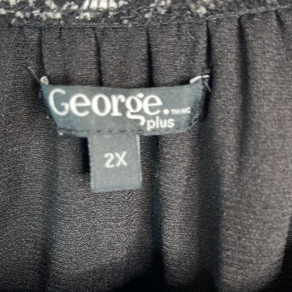 George Printed Mesh Top Elastic Scoop Neck and Waistband Black White Plus 2X - Picture 9 of 13